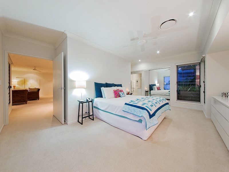 55 Mossvale Drive, Wakerley QLD 4154