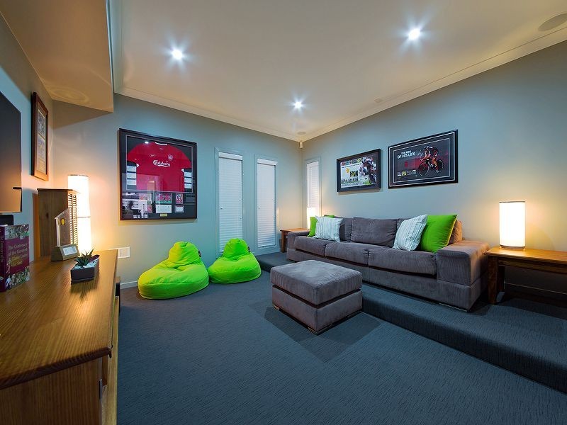 2 Foxwood Circuit, Wakerley QLD 4154