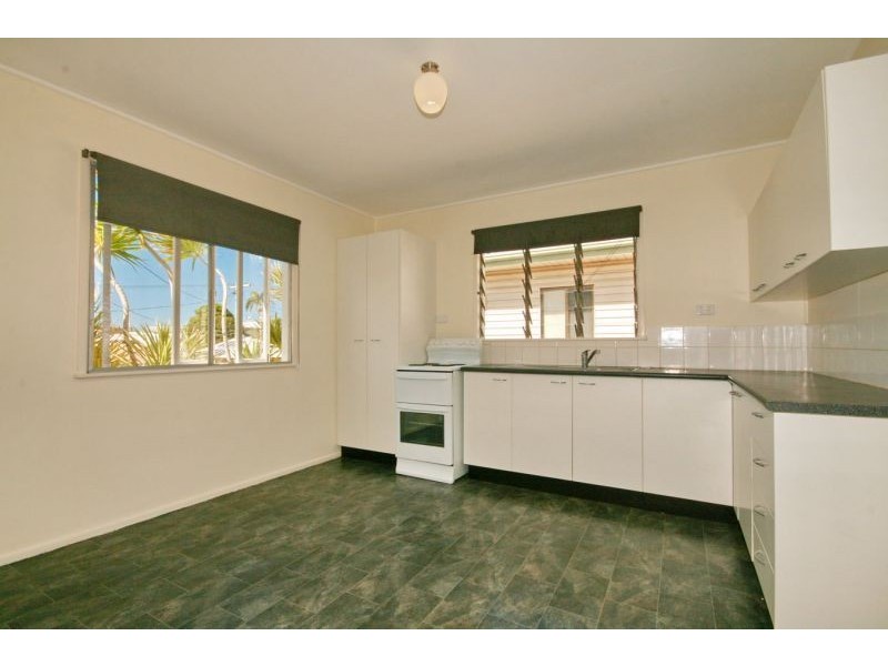 28 Buderim Street, Manly QLD 4179