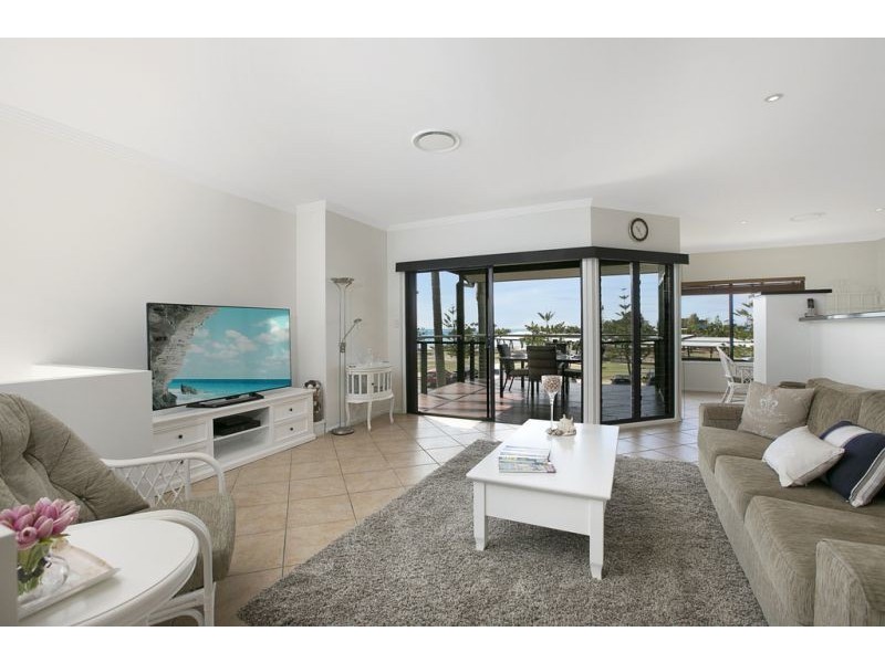 421 Esplanade, Manly QLD 4179