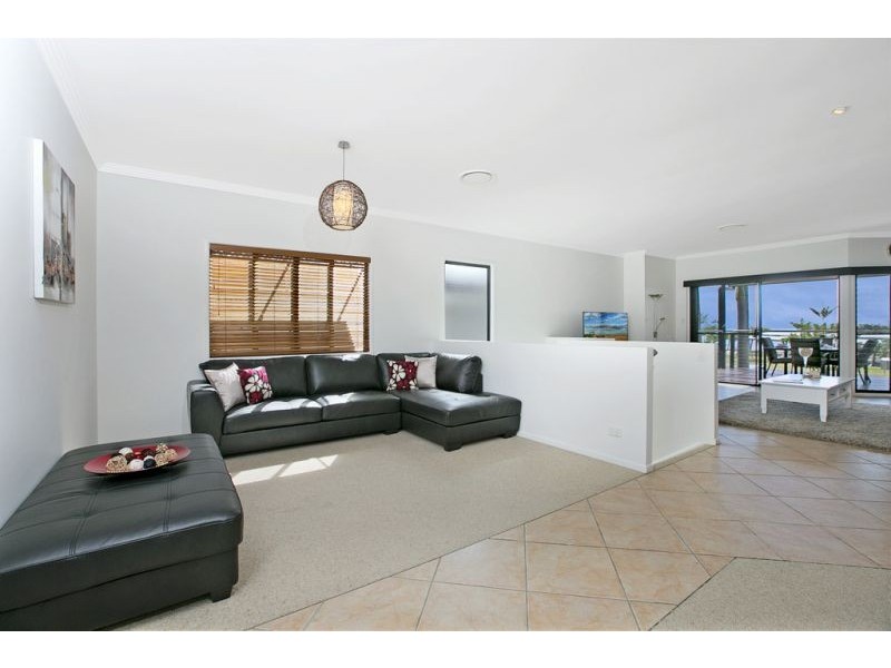 421 Esplanade, Manly QLD 4179