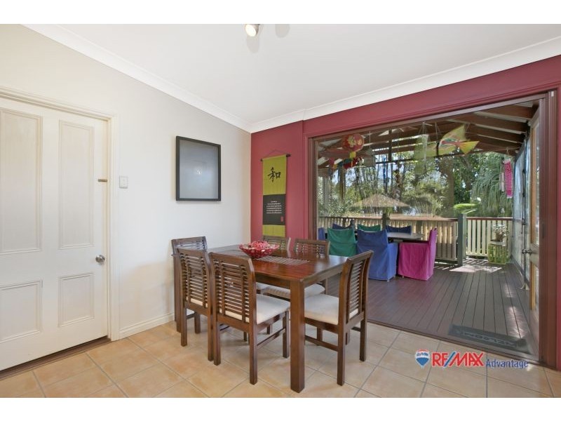 55 Yamboyna St, Manly QLD 4179