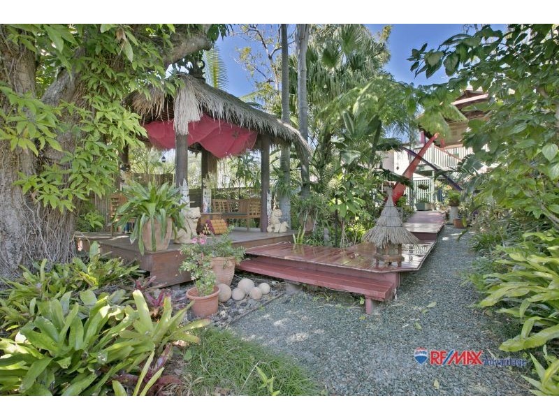 55 Yamboyna St, Manly QLD 4179