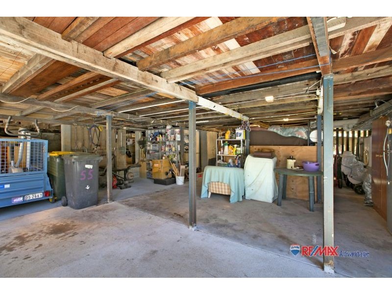 55 Yamboyna St, Manly QLD 4179