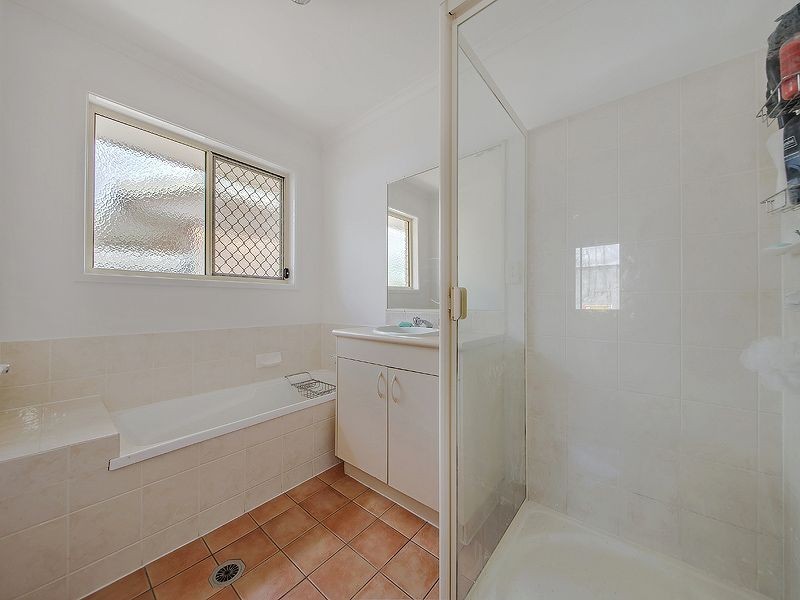 5 Callistemon Place, Wynnum West QLD 4178