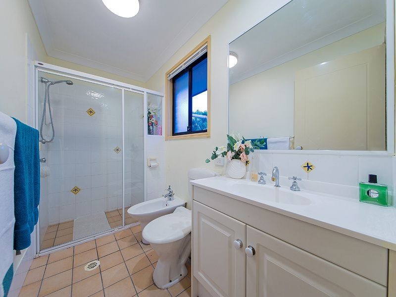 49 Underwood Street, Wakerley QLD 4154