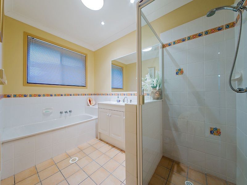 49 Underwood Street, Wakerley QLD 4154