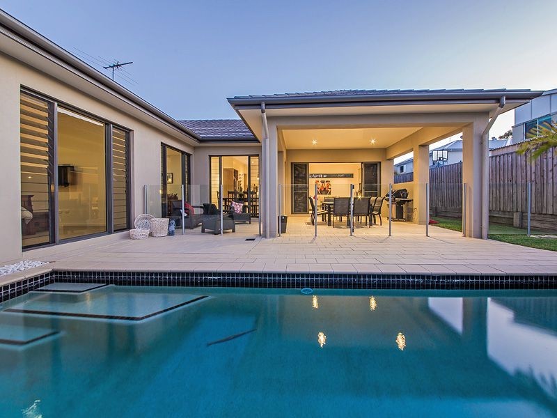 9 Brush Box Place, Wakerley QLD 4154