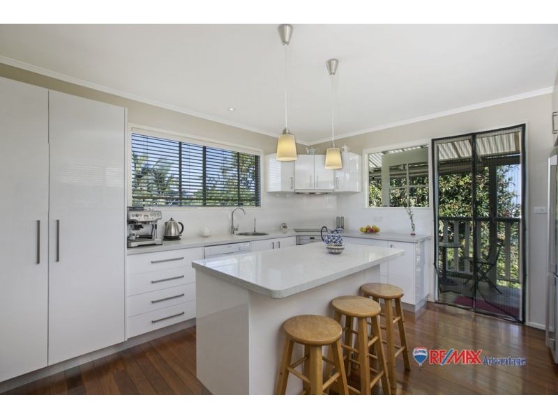 6 Rickston St, Manly West QLD 4179