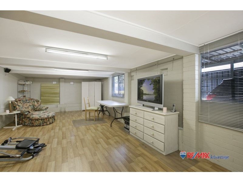 6 Rickston St, Manly West QLD 4179