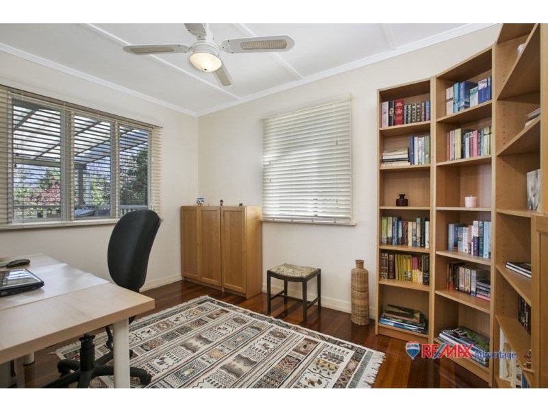 6 Rickston St, Manly West QLD 4179