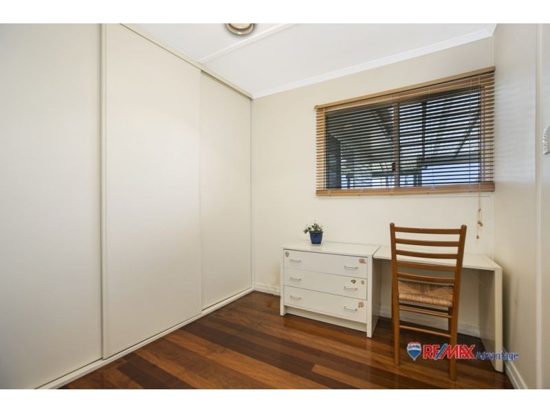 6 Rickston St, Manly West QLD 4179