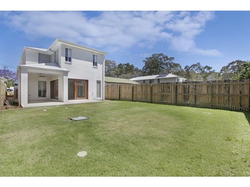 43 Villiers St, Lota QLD 4179
