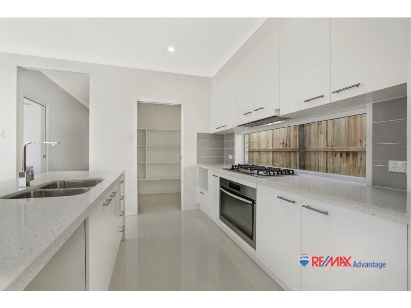 106 Hindes Street, Lota QLD 4179