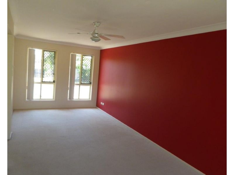 48 Samantha Street, Wynnum West QLD 4178