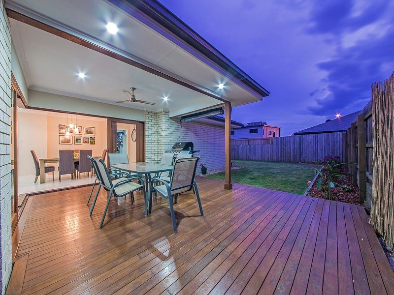57 Foxwood Circuit, Wakerley QLD 4154