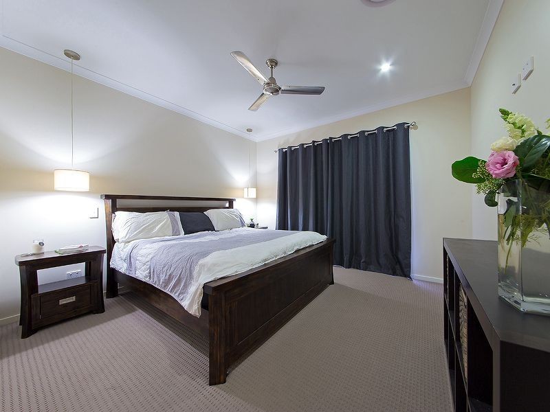 57 Foxwood Circuit, Wakerley QLD 4154