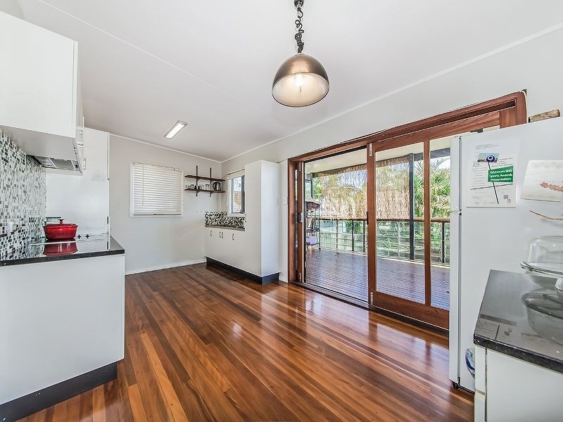 2154 Wynnum Road, Wynnum West QLD 4178