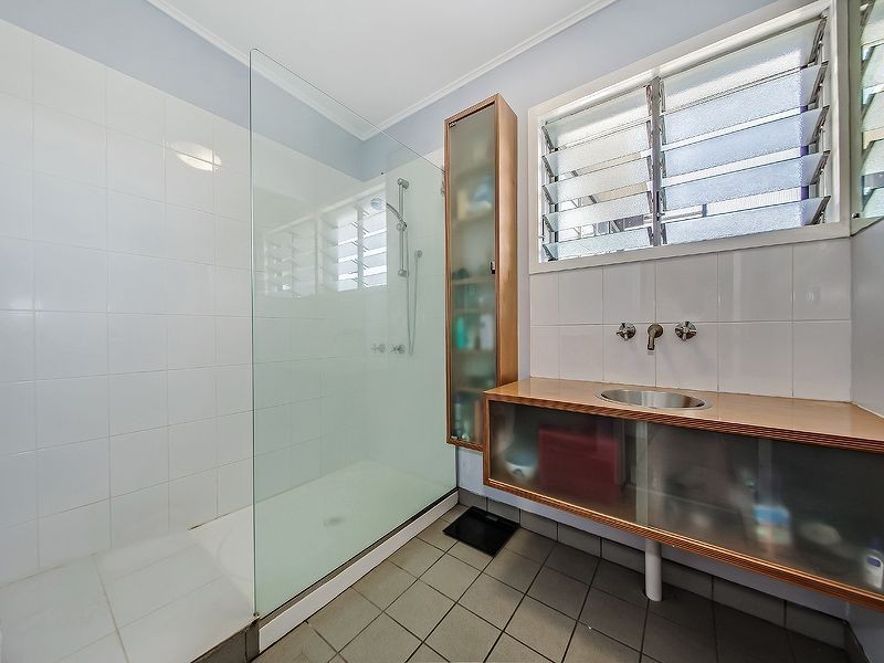 2154 Wynnum Road, Wynnum West QLD 4178