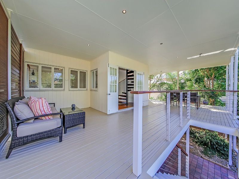 120 Melville Terrace, Manly QLD 4179