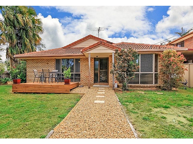 297 Whites Road, Lota QLD 4179