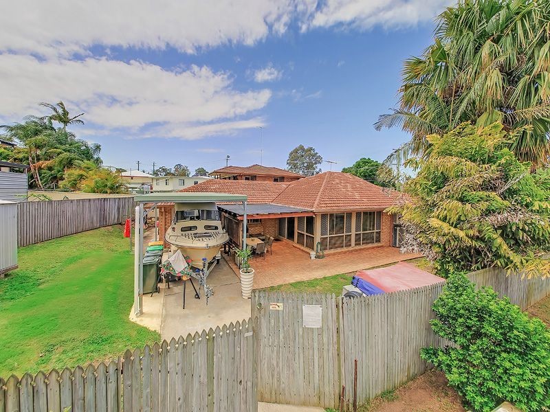 297 Whites Road, Lota QLD 4179