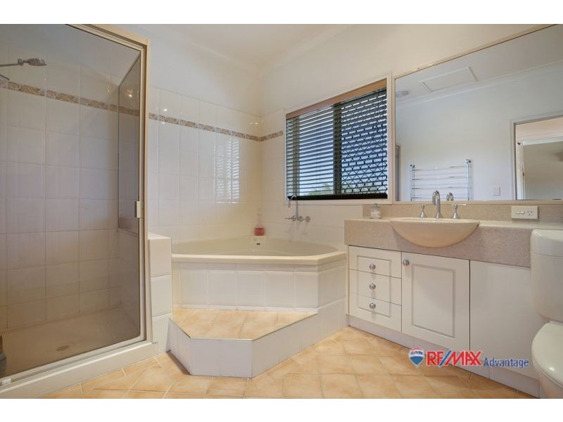 3 Sloop Street, Manly West QLD 4179