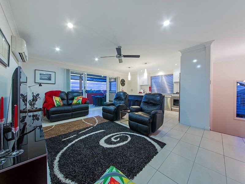 25 Grainger Street, Wynnum QLD 4178