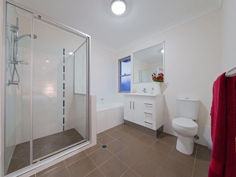 25 Grainger Street, Wynnum QLD 4178