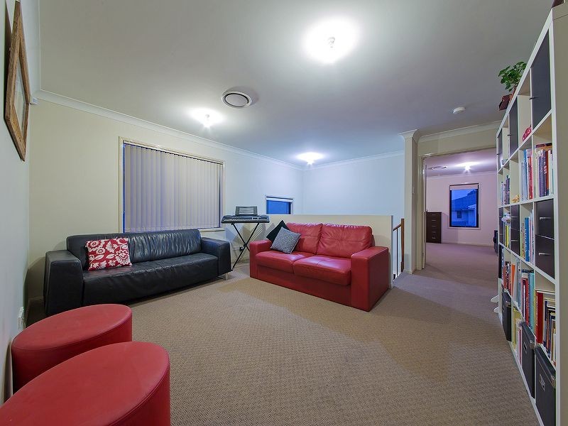 64 Yarra Road, Wakerley QLD 4154