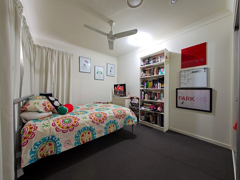 12 Mossvale Drive, Wakerley QLD 4154