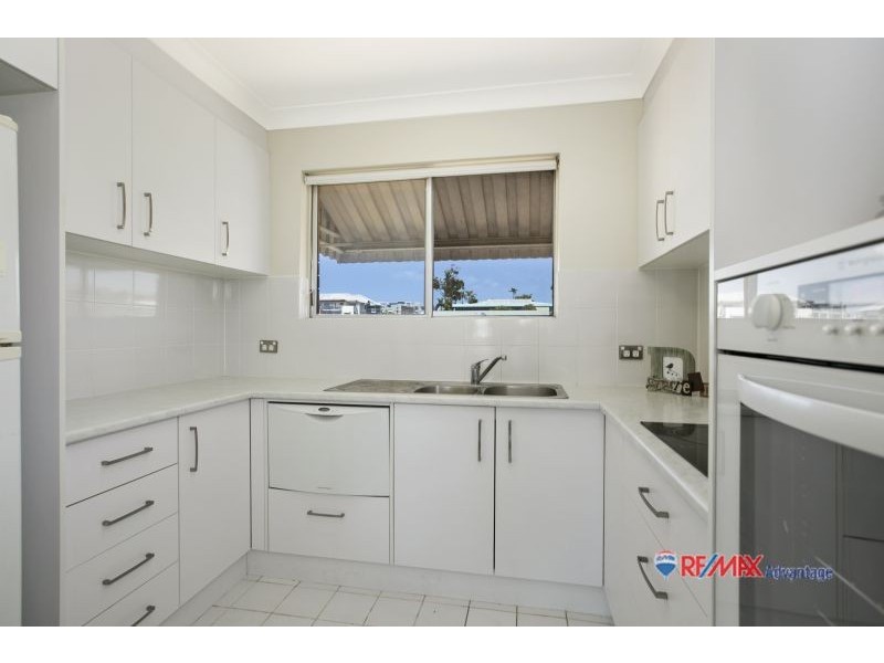 4/15 Charlotte St, Wynnum QLD 4178
