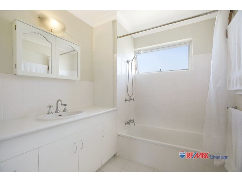 4/15 Charlotte St, Wynnum QLD 4178