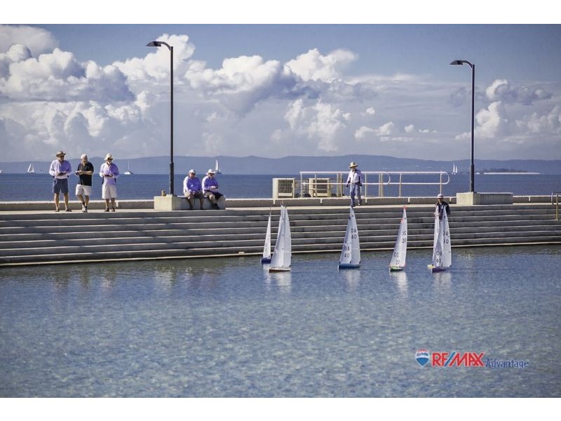 4/15 Charlotte St, Wynnum QLD 4178