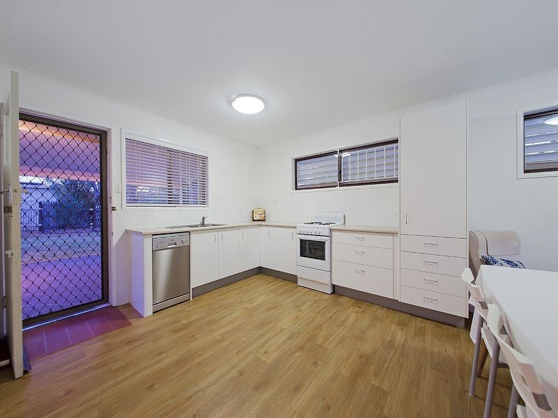 36 Tarwhine Street, Manly West QLD 4179