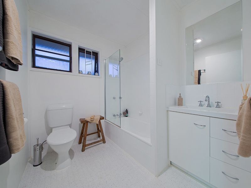 36 Tarwhine Street, Manly West QLD 4179