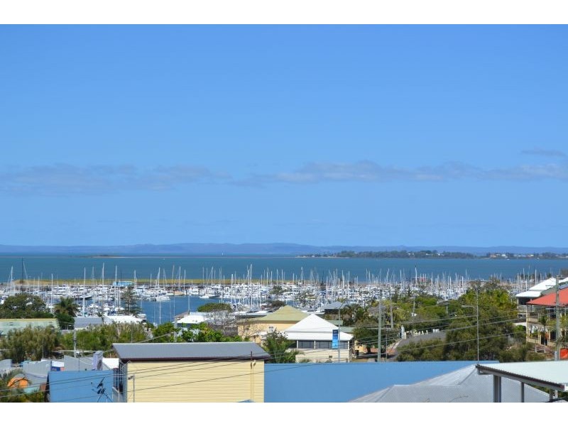 171 Carlton Terrace, Manly QLD 4179
