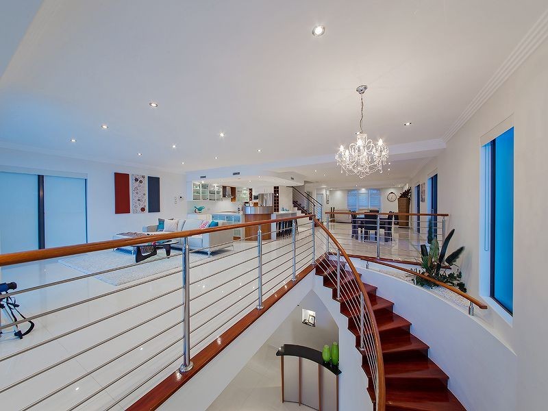 171 Carlton Terrace, Manly QLD 4179