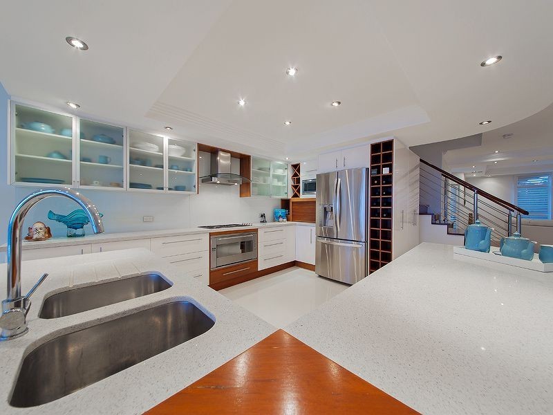 171 Carlton Terrace, Manly QLD 4179