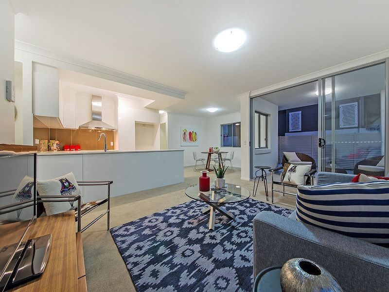 3/54 Yamboyna Street, Manly QLD 4179
