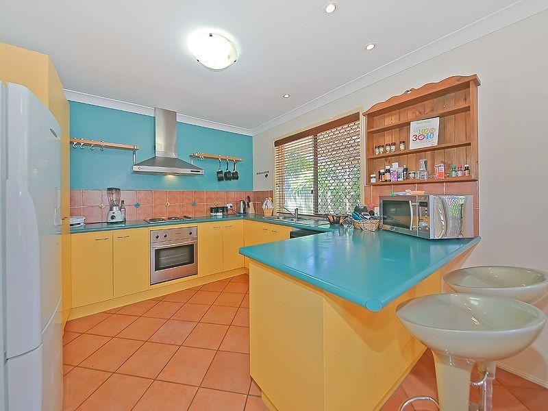 12 Melaleuca Place, Wynnum West QLD 4178