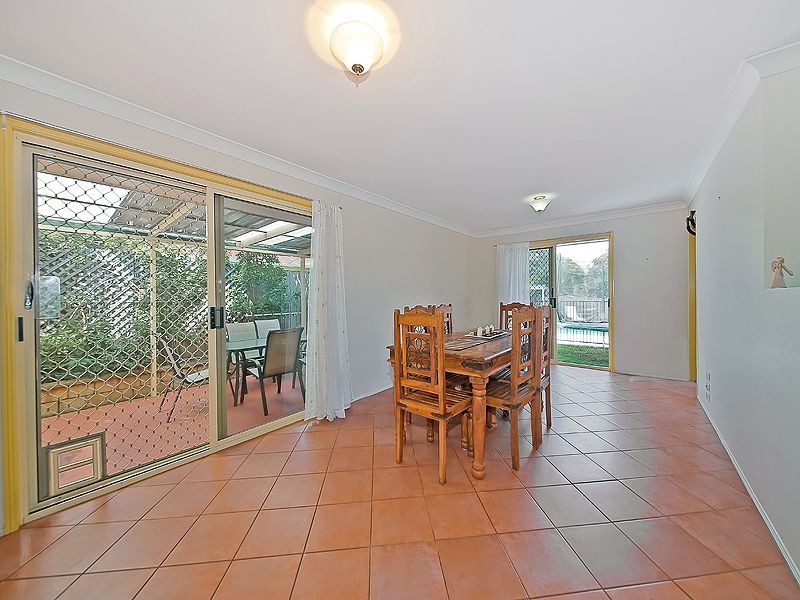 12 Melaleuca Place, Wynnum West QLD 4178