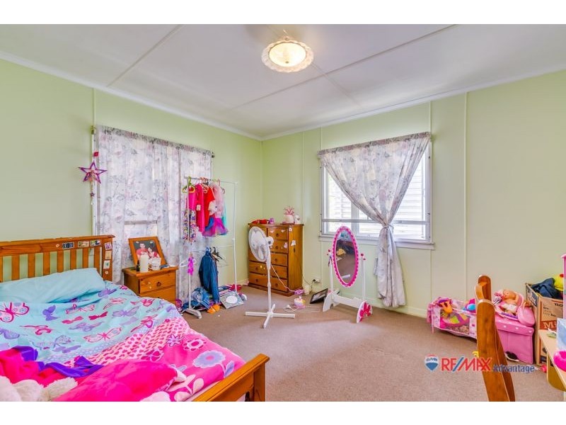 15 Claymeade Street, Wynnum QLD 4178