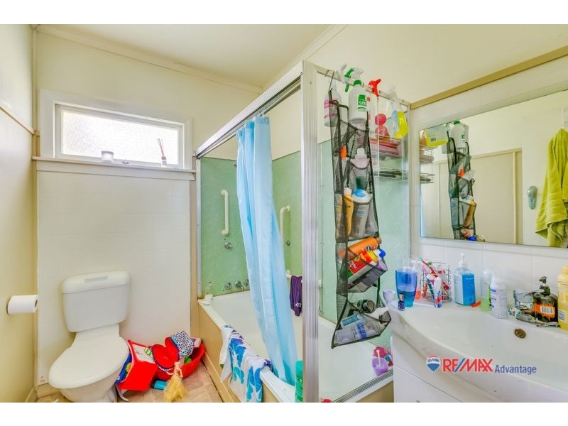 15 Claymeade Street, Wynnum QLD 4178