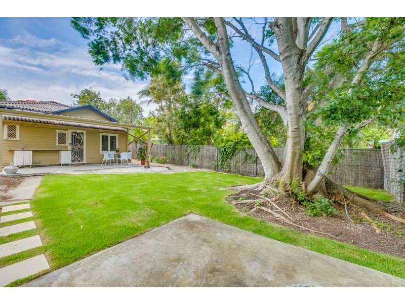 22 Tangorin St, Wynnum QLD 4178