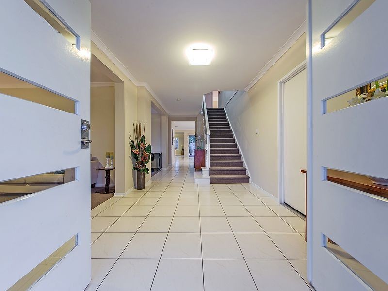 23 Brush Box Place, Wakerley QLD 4154