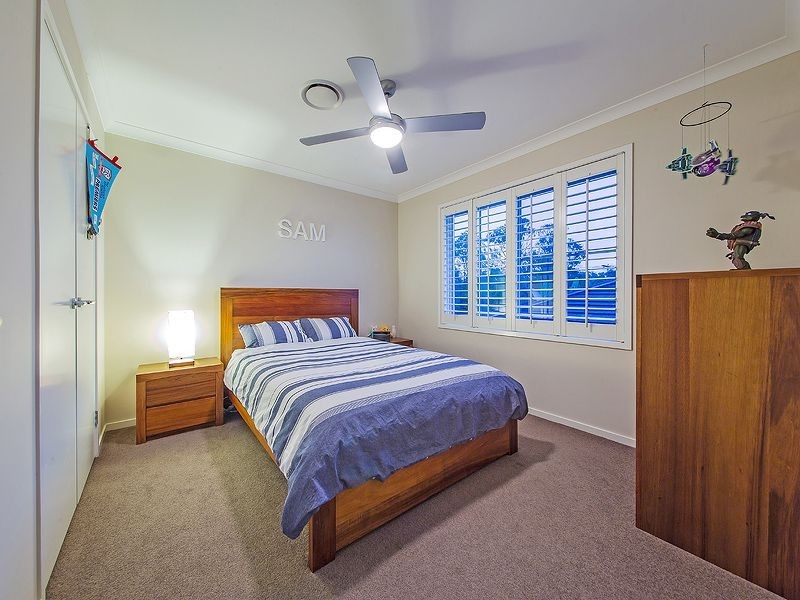 23 Brush Box Place, Wakerley QLD 4154