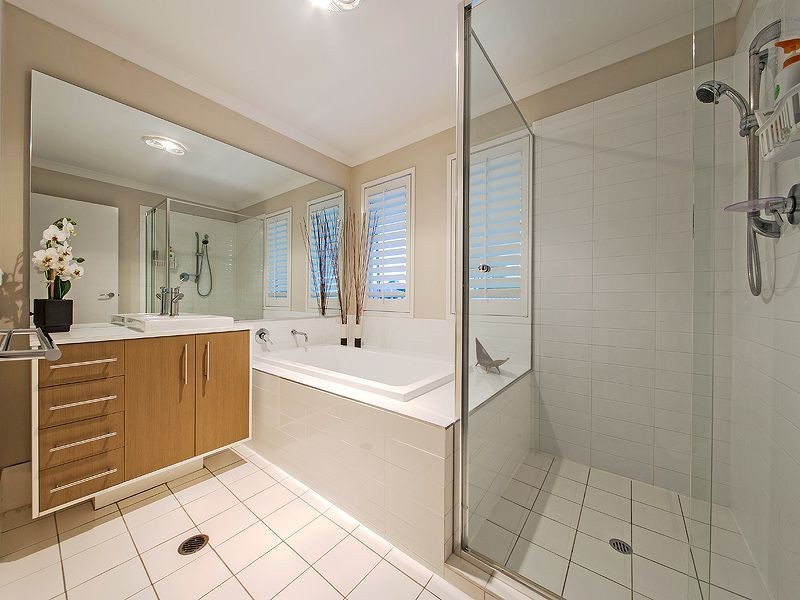23 Brush Box Place, Wakerley QLD 4154
