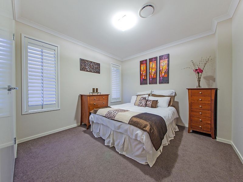 23 Brush Box Place, Wakerley QLD 4154