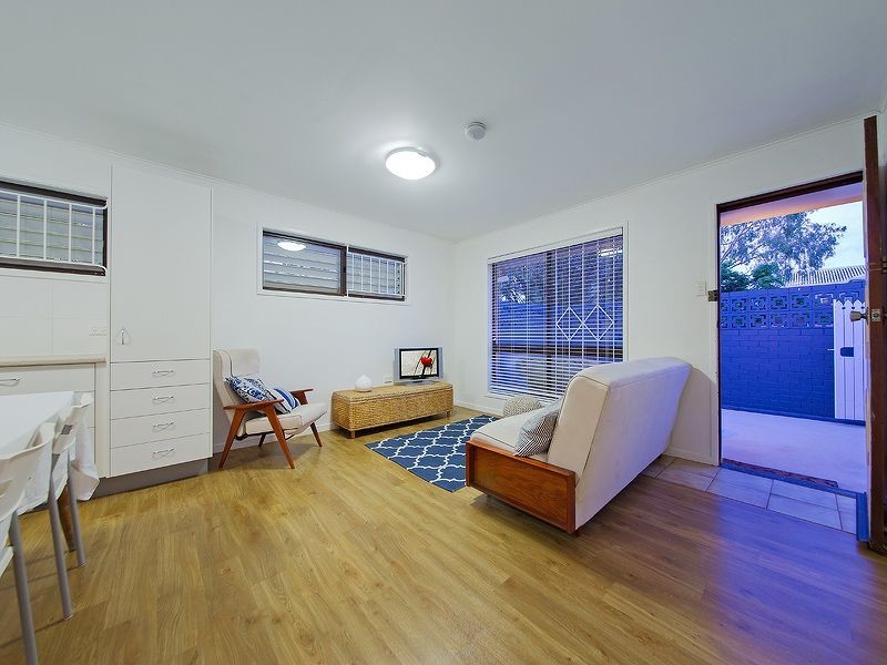 36 Tarwhine Street, Manly West QLD 4179